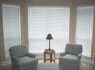 FAUX WOOD BLINDS | BLINDS MADE OF FAUX WOOD | DISCOUNT BLINDS